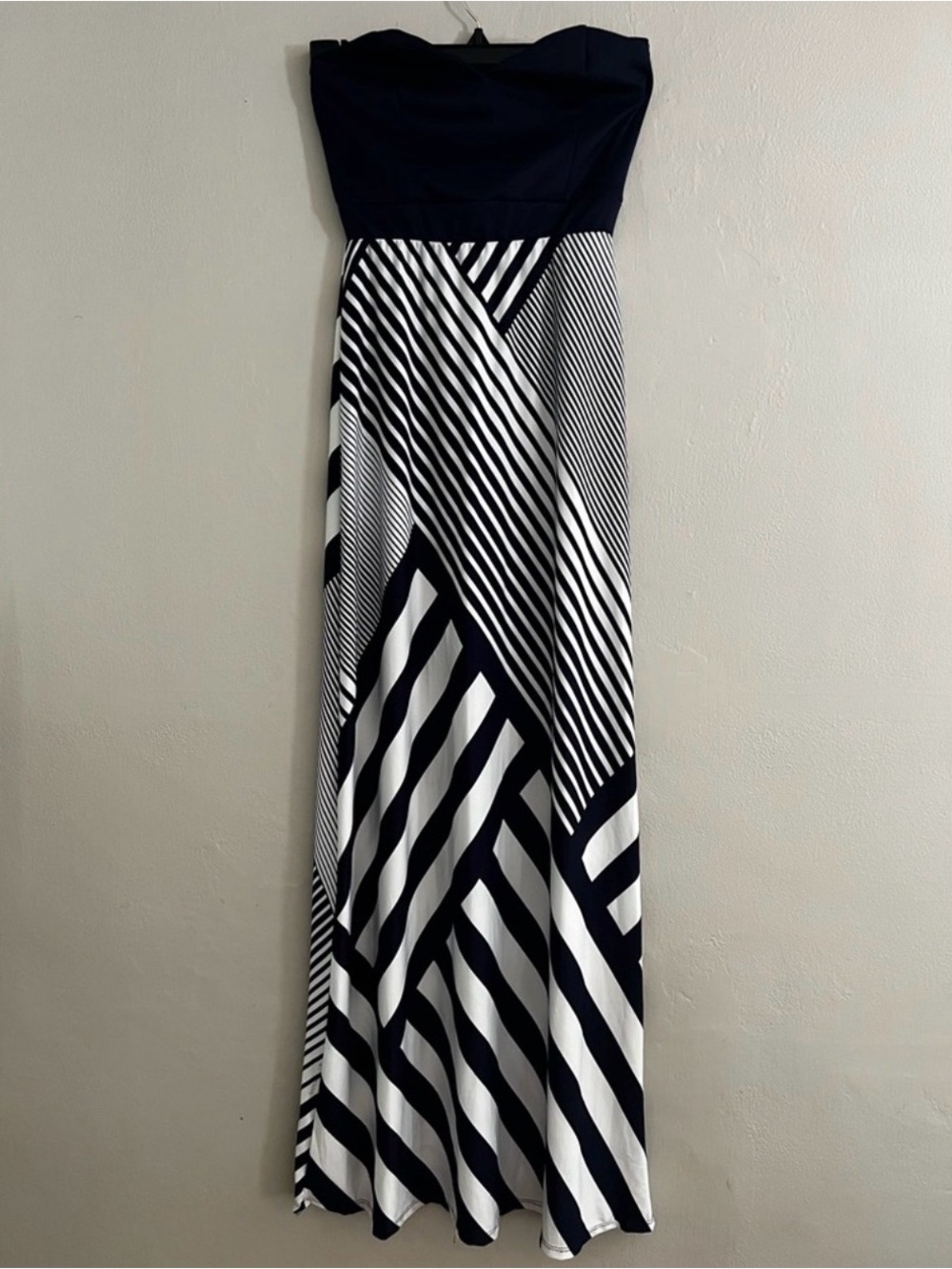 Strapless long maxi - Picture 1 of 2